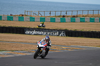 anglesey-no-limits-trackday;anglesey-photographs;anglesey-trackday-photographs;enduro-digital-images;event-digital-images;eventdigitalimages;no-limits-trackdays;peter-wileman-photography;racing-digital-images;trac-mon;trackday-digital-images;trackday-photos;ty-croes